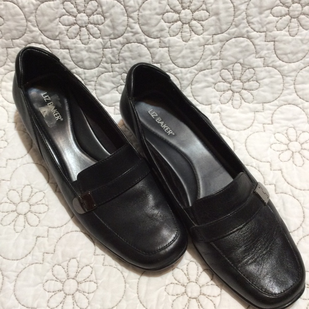 Liz Baker Black Leather Shoes